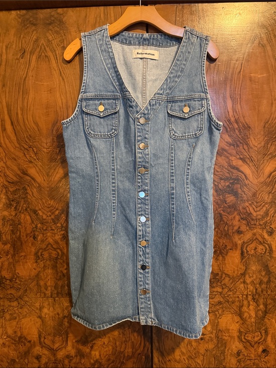 Reformation Dresses & Skirts - Reformation Light Blue Sleeveless Denim Button Dress